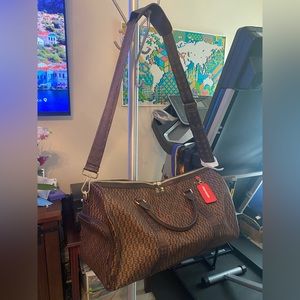 Sprayground duffle bag